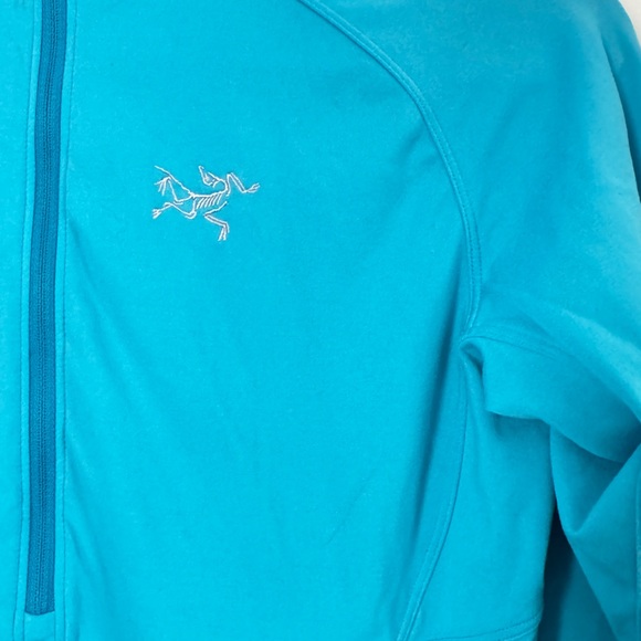 Vintage Arc’teryx 3/4 Zip Base Layering long sleeved Top with Thumb Holes - Picture 6 of 9